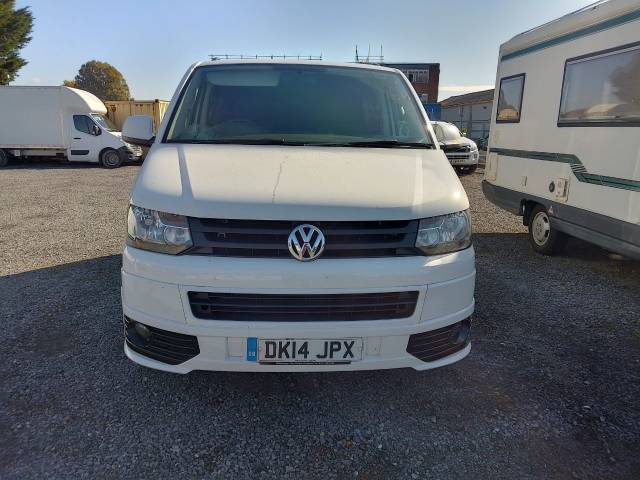Volkswagen Transporter 2.0 BiTDI 180PS Highline Kombi Van 4MOTION DSG Combi Van Diesel White