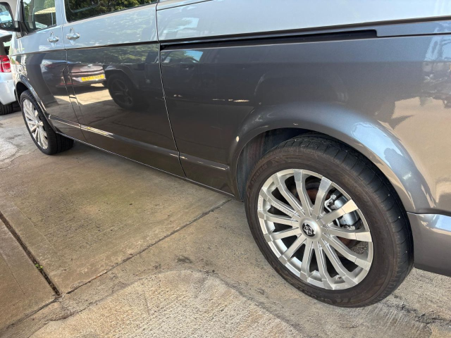 2009 Volkswagen Transporter 2.5 TR-PORTER T32 174 TDI LWB
